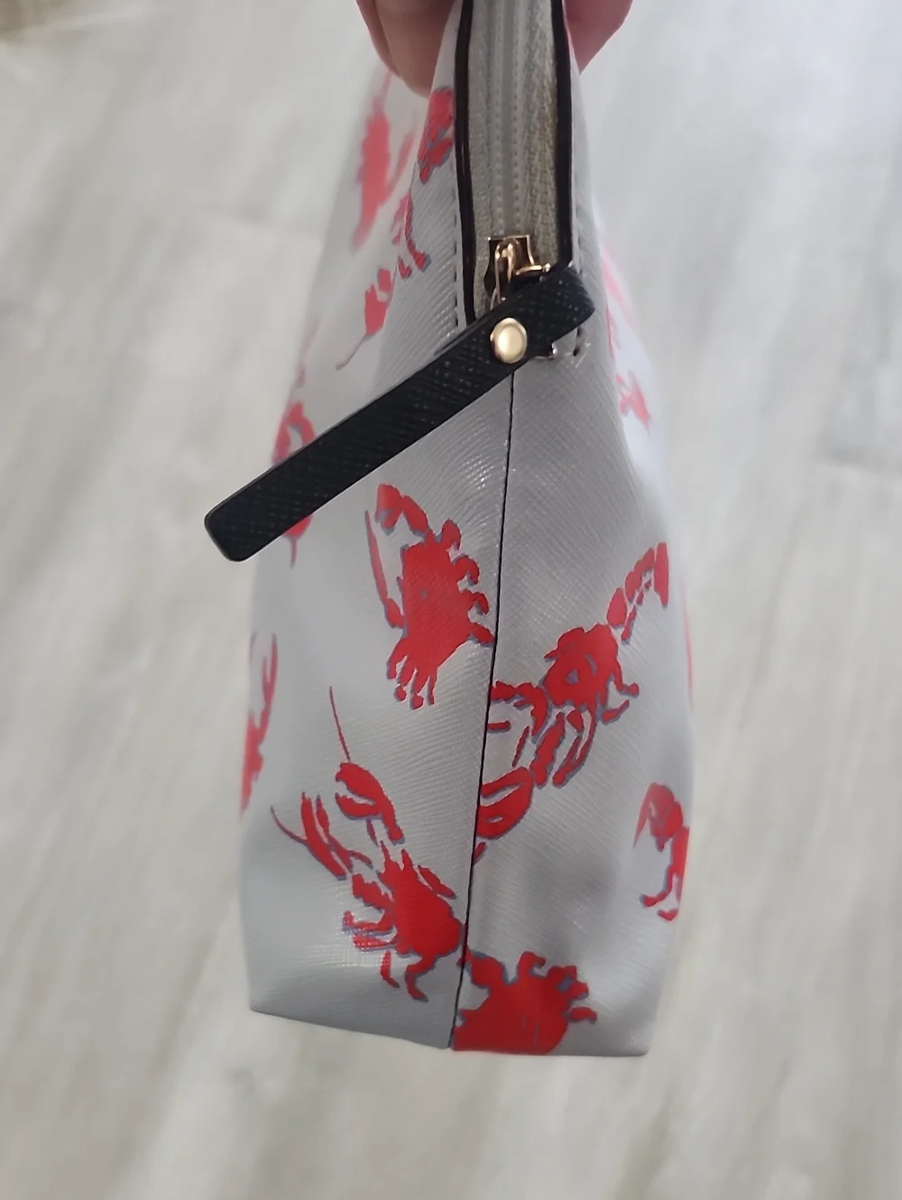 Kate Spade Shore Thing Briley Lobster cosmetic pouch